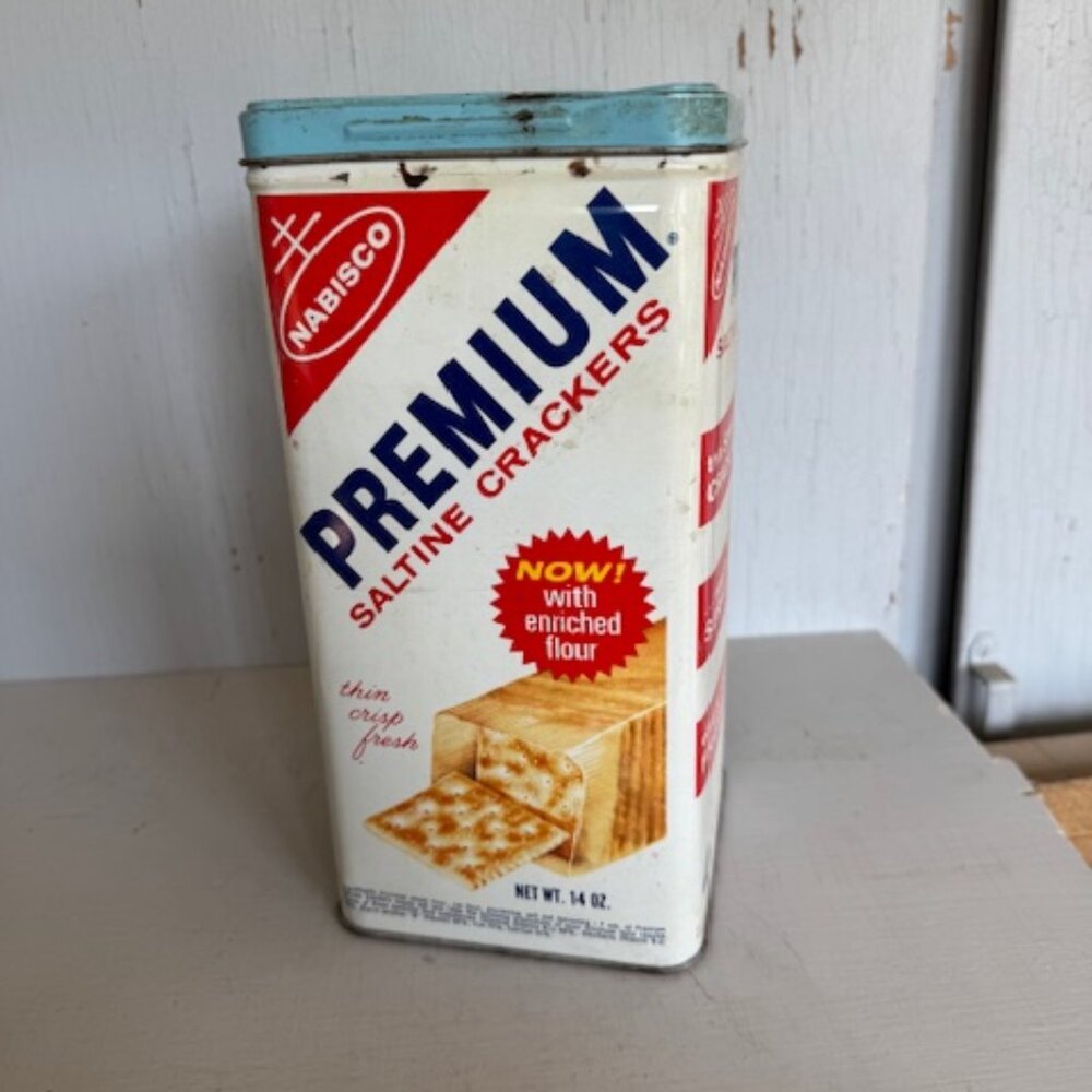 Nabisco Premium Saltine Crackers Tin